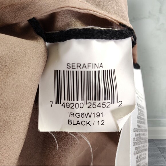 BCBGMaxazria Serafina Lace Overlay Formal Dress Size 12 Black Front Split Plunge - Picture 16 of 16